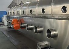 Vibrating fluidized bed dryer